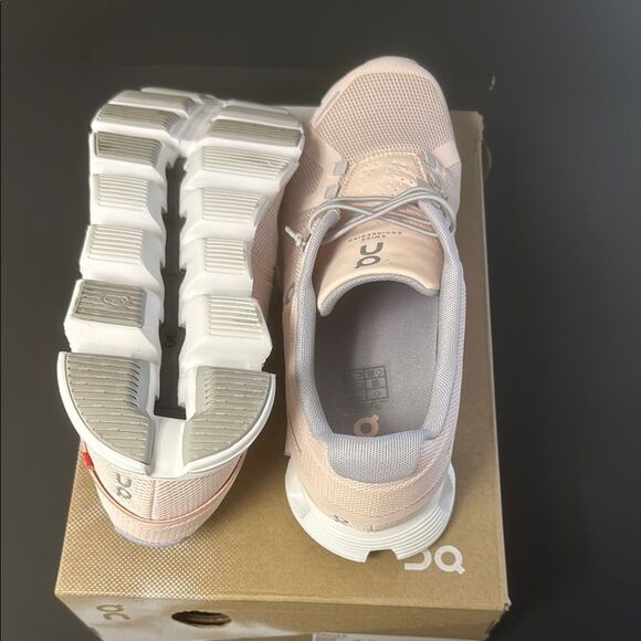 On Cloud Running Women's Pink Running Shoes - Picture 8 of 12